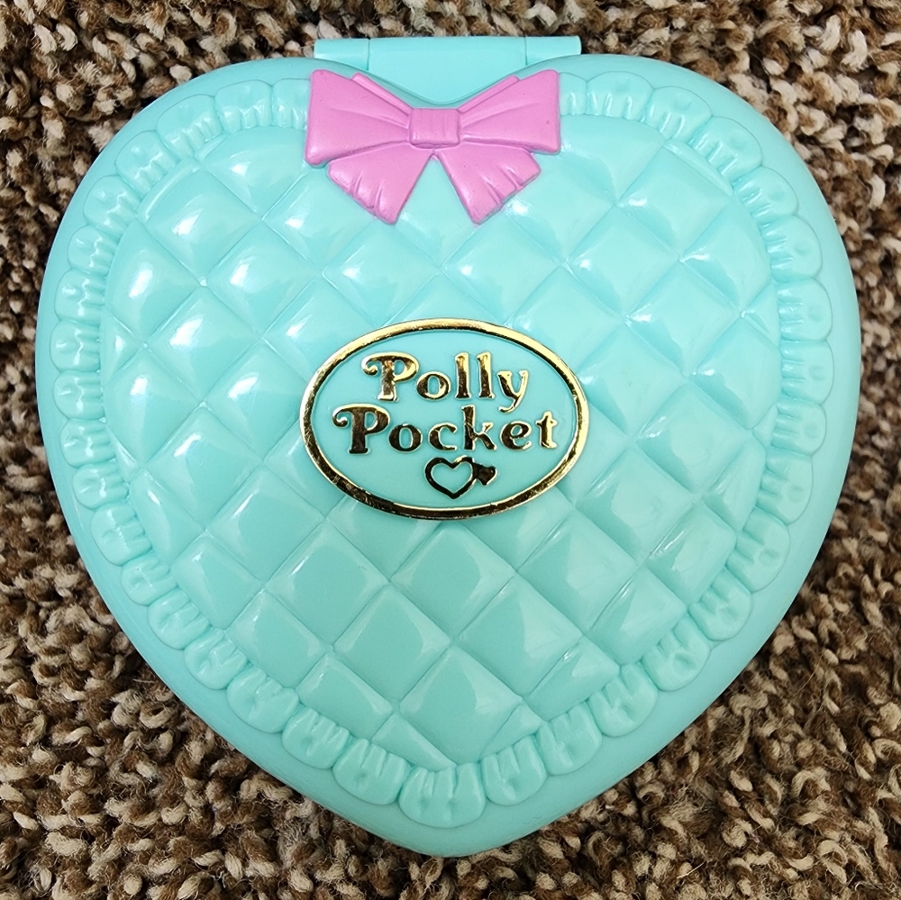 Vintage Polly Pocket 1994 Bathtime Fun Compact Bluebird Toys